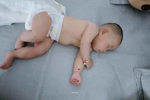 毕节宝宝口水多怎么回事